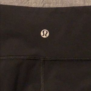 Lululemon 3/4 length pants